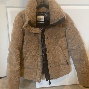 SAM. Sherpa coat size M fits like S